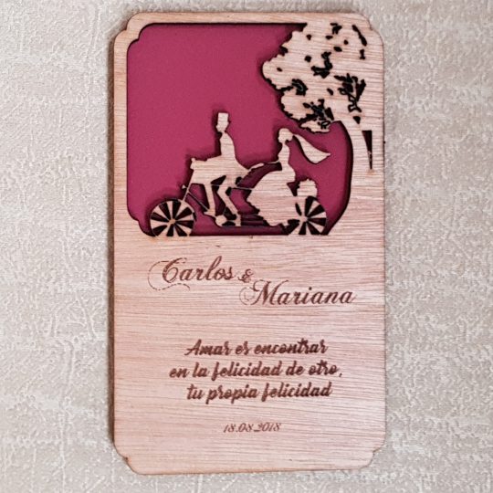 Catálogo de Invitaciones 15 Años 3 Invitación Madera Laser Silueta
